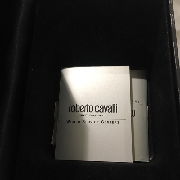 Robert Cavalli timewear leather watch - Picture 5 of 8